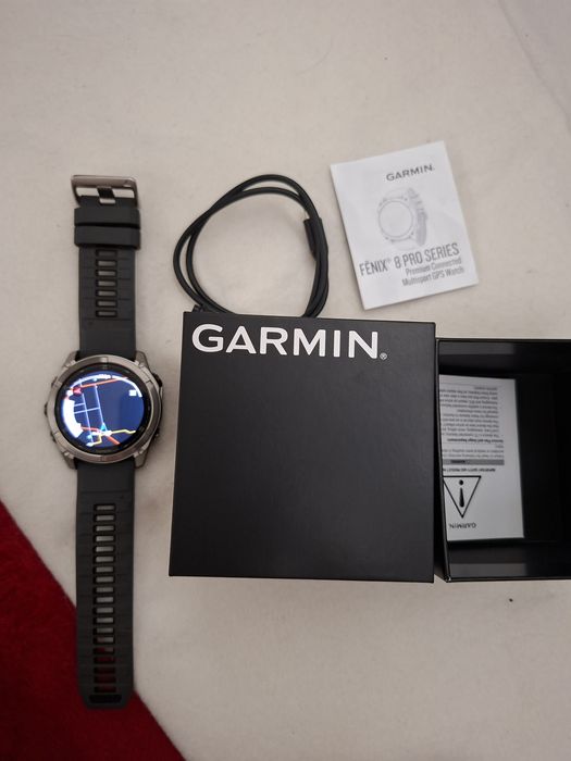 Garmin Fenix 8 Pro LTE 51 m- Amoled, titanium saphire- nou
