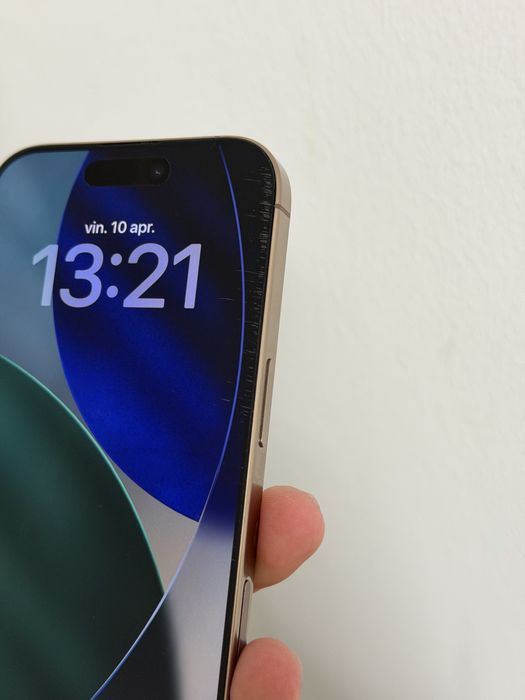 iPhone 16 Pro Desert Titanium 128GB