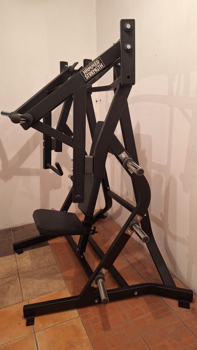 Hammer strength presa piept iso lateral