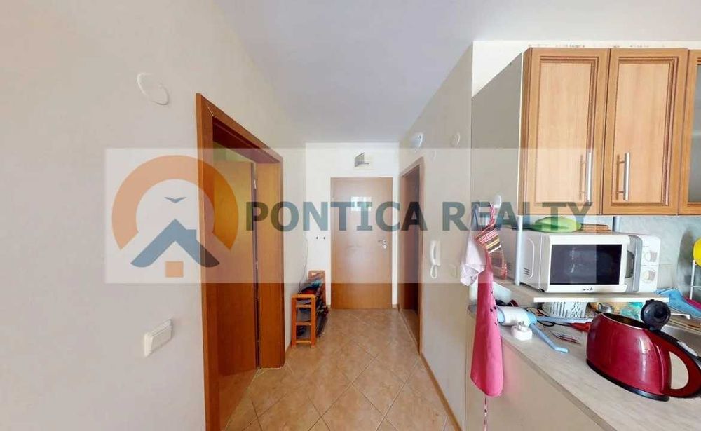 Продава се Двустаен апартамент в к.к. Слънчев бряг - 74 кв.м за 1014 €/кв.м - Снимка #1