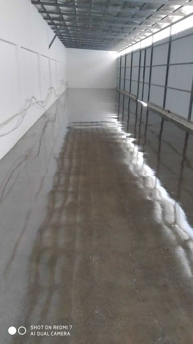 Полимерный наливной пол, Полиуретановые наливные полы, Эпоксидные полы