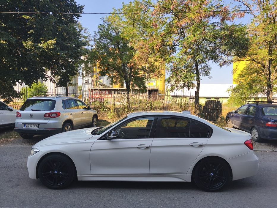 BMW Seria 3, M Pachet Internet -Exterior2.0 D,Proprietar