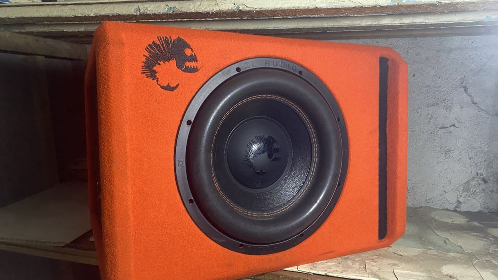 Продам сабуфер DL AUDIO Pirania 12a