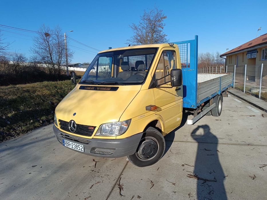 Mercedes sprinter 616.