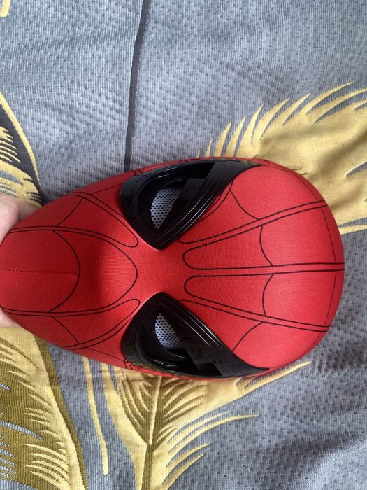 Продам маску Человека Паука