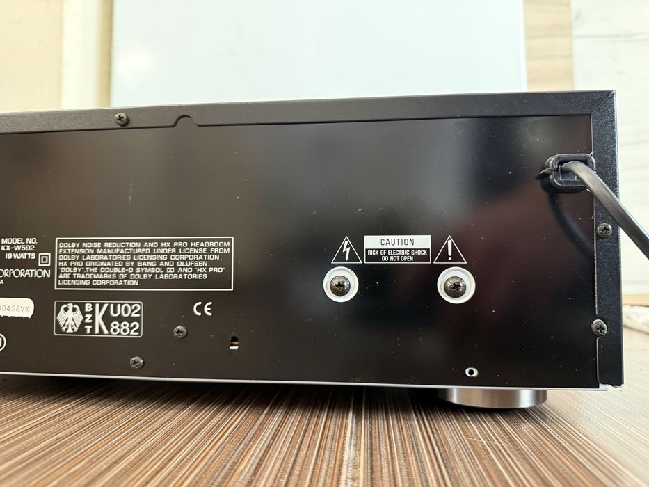 Yamaha KX-W592 Качествен Касетен Дек