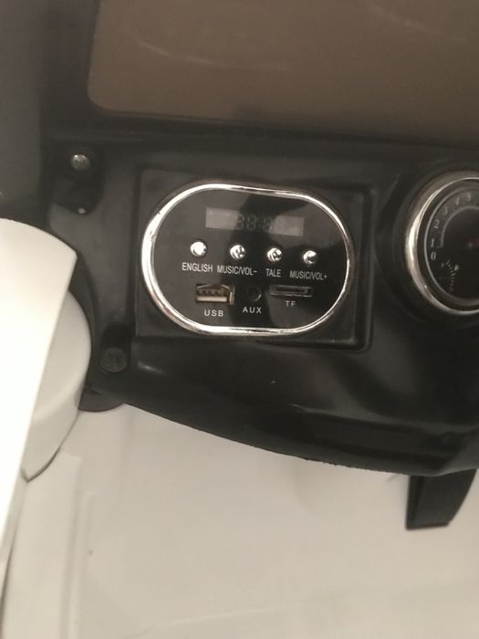 Машина на аккумуляторе