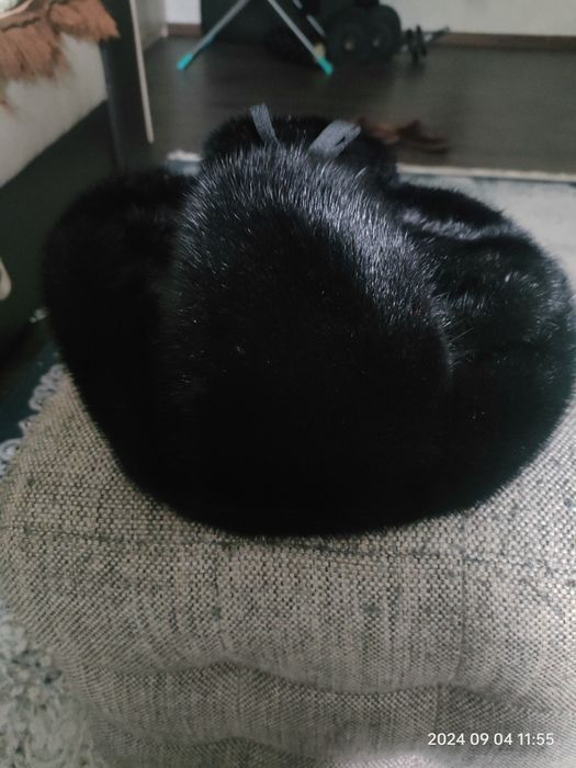 Продам шапку норковую