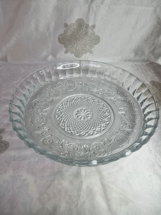 Хрустальное блюдо