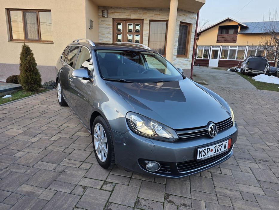 Vw Golf 6*XENON*LED *Navi*Alcantara*Panorama*ParkPilot..