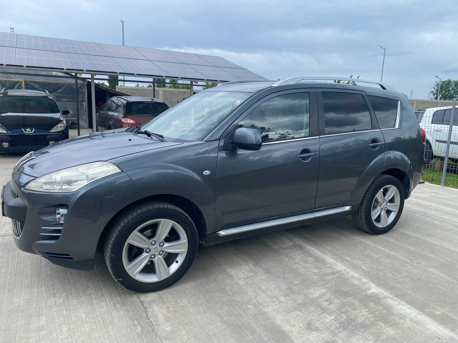 PEUGEOT 4007 2009