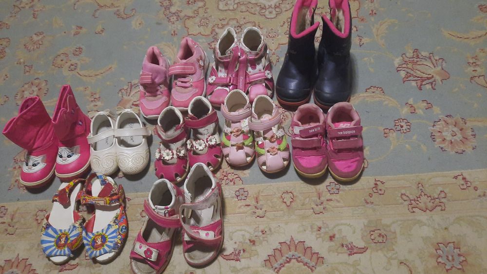 Пакет обуви для девочки  от 3 до 6 лет
