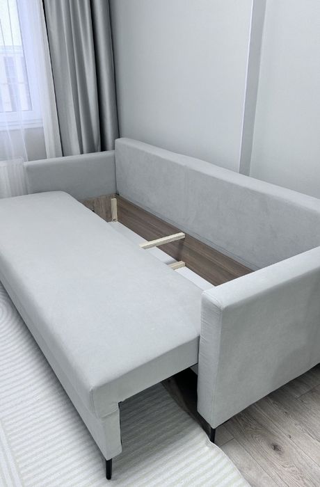 Продам диван отличьный