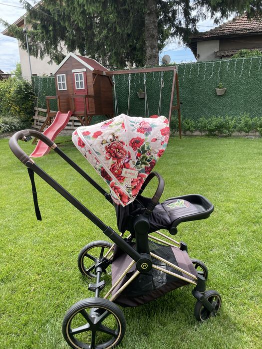 Кош за новородено и тапицерия Cybex Priam 4 Lux Spring Blossom