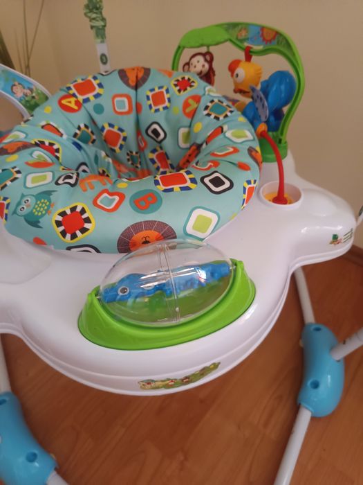 Jumper bebe , folosit foarte putin