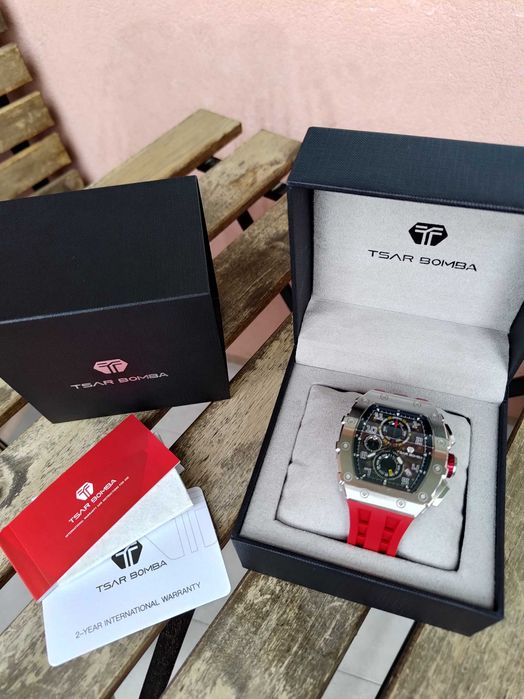 Tsar Bomba Chronograph Elemental Red Quartz 44mm