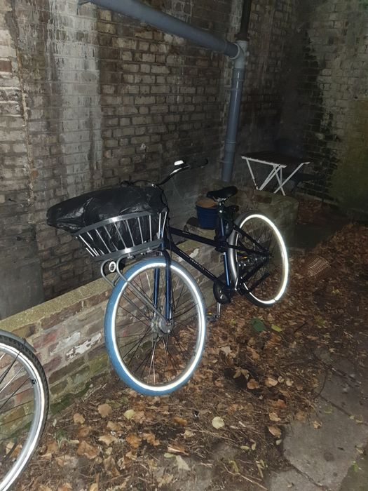 Biciclete shimano cu frane pe disc am si cu schimbator in butuc