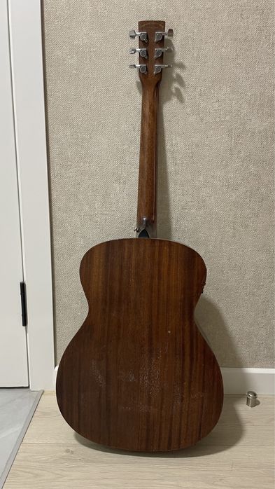 Продам гитару TANGLEWOOD