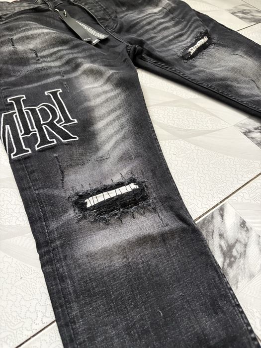 Blugi Amiri noi! Toate marimile disponibile !