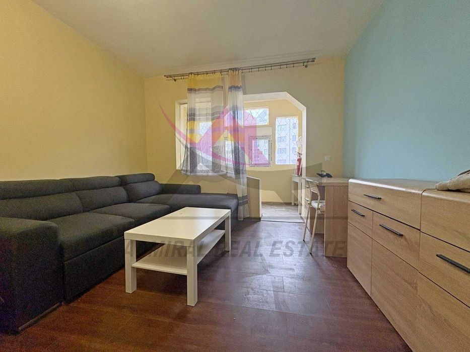 Дава се под наем Едностаен апартамент в Варна, Левски - 35 кв.м за 273.87 € - Снимка #1