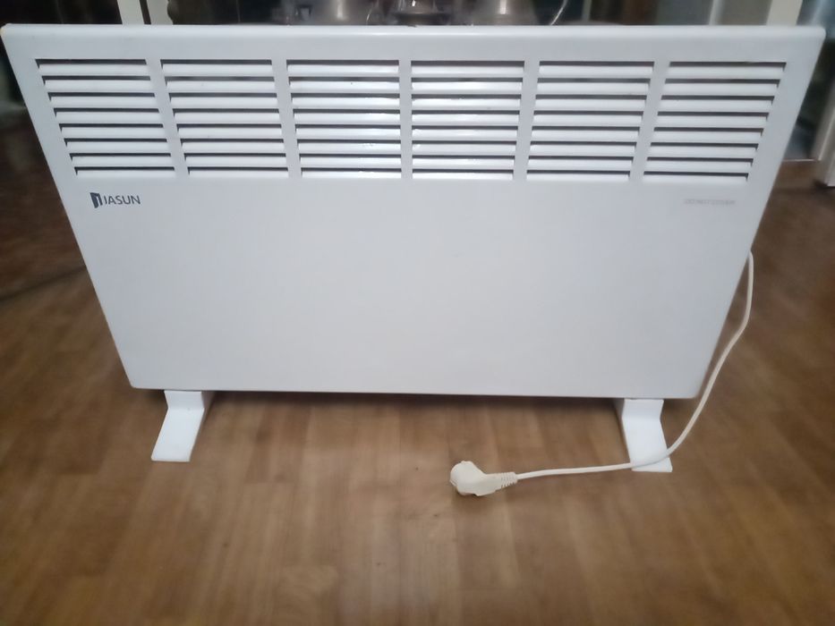 Обогреватель конвектор  за бесценок