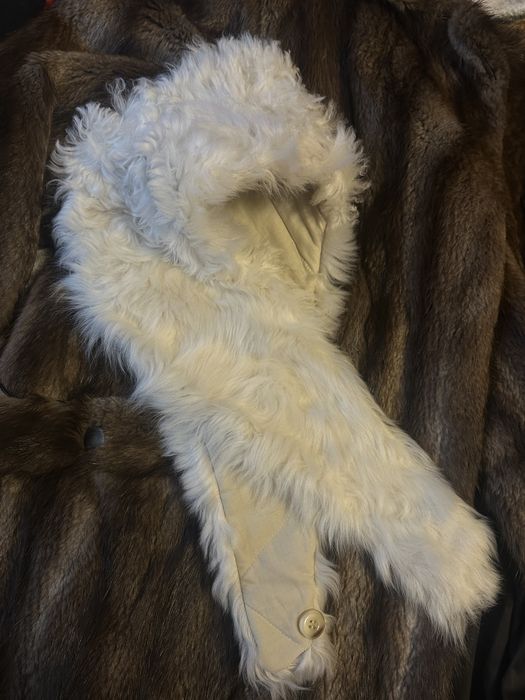 Guler de blană naturală albă