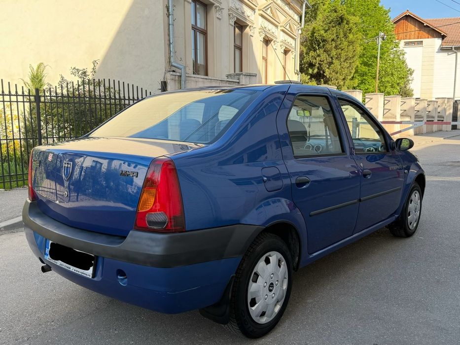 Vand dacia logan  full  unic propietar  de noua