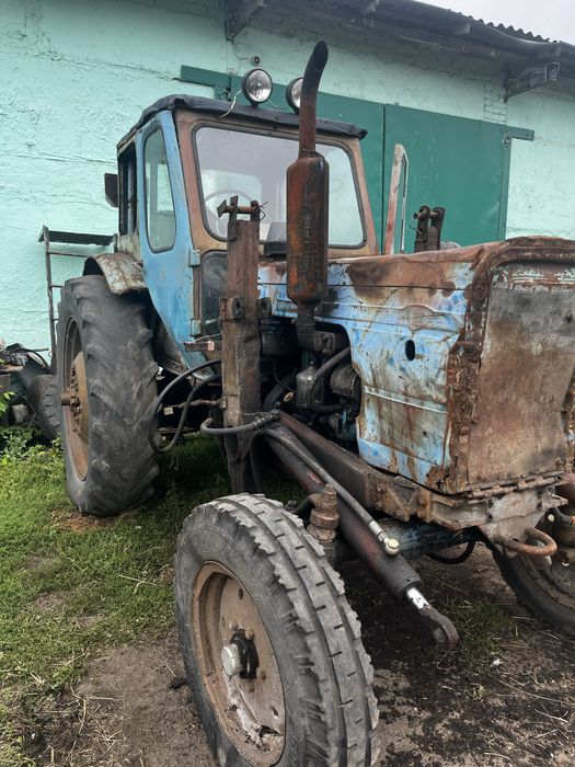 Продам трактор.