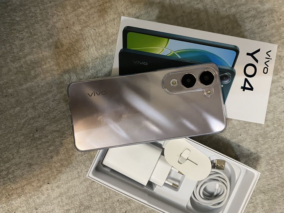 Продам новый vivo yo 4