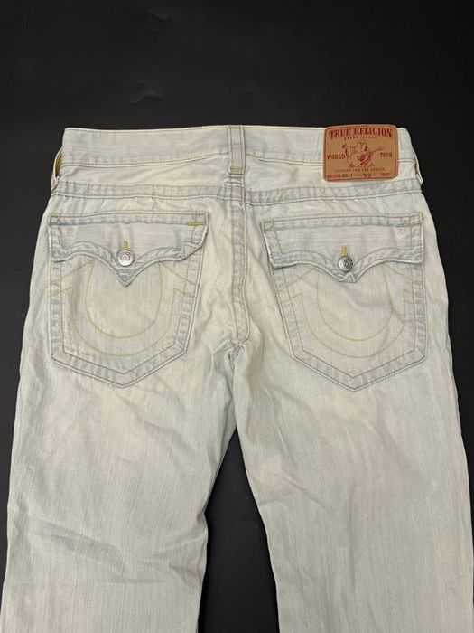 TRUE religion DISTRESSED jeans