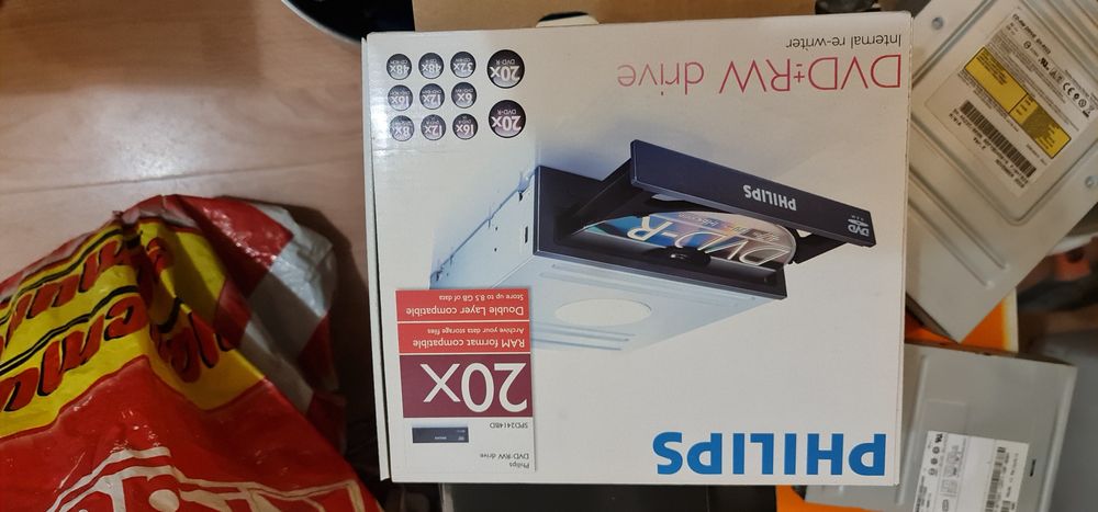 DVD записвачка Philips