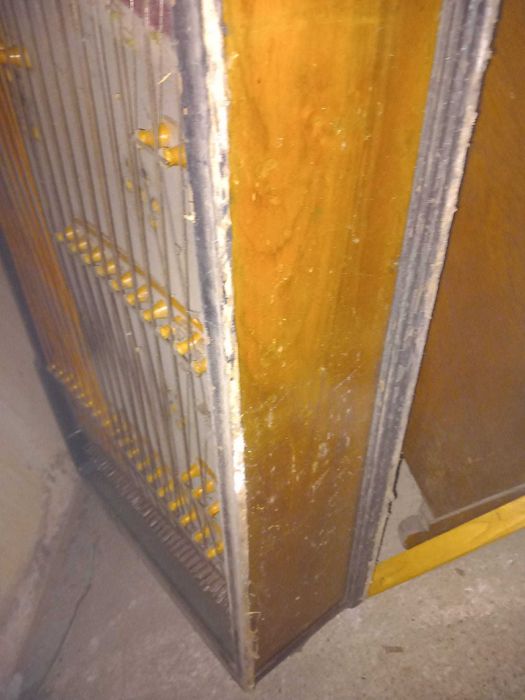 tambal mare de concert pe picioare