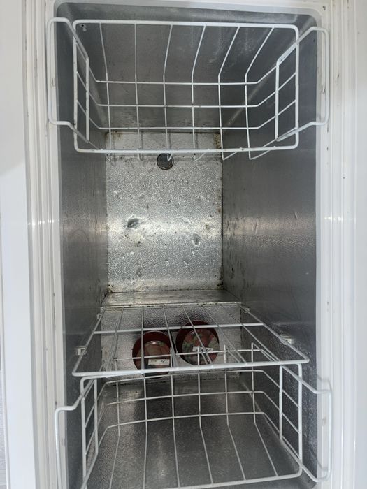 Морозильная камера Ларь