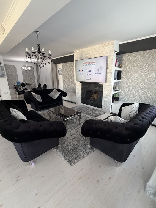 Set 3 canapele, masa, scaune, masuta cafea, consola