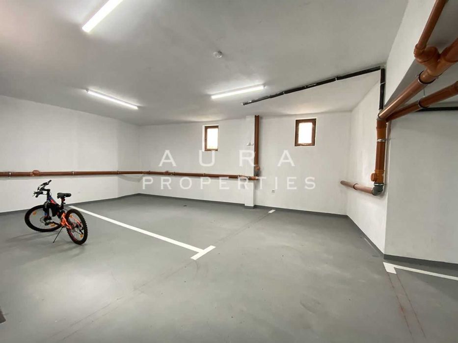 Продава се Тристаен апартамент в Разград, Варош - 86 кв.м за 1003 €/кв.м - Снимка #14