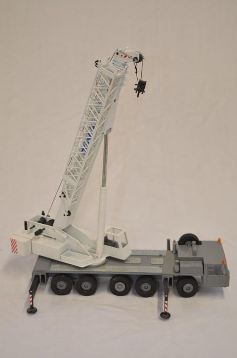 Macheta Demag Grue macara nu schuco,herpa,autoart