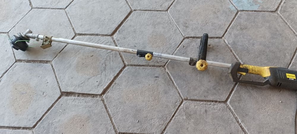 Триммер для травы