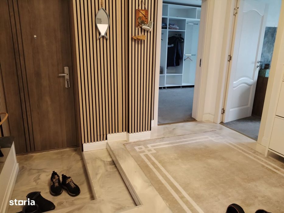 Apartament 4 camere decomandat- Dancu