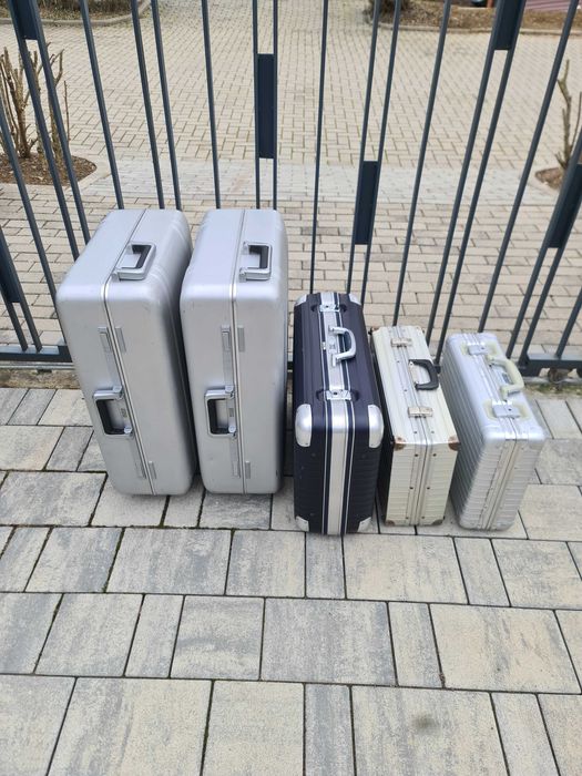 Geamantan troller troler valiza cufar Rimowa Zero Halliburton