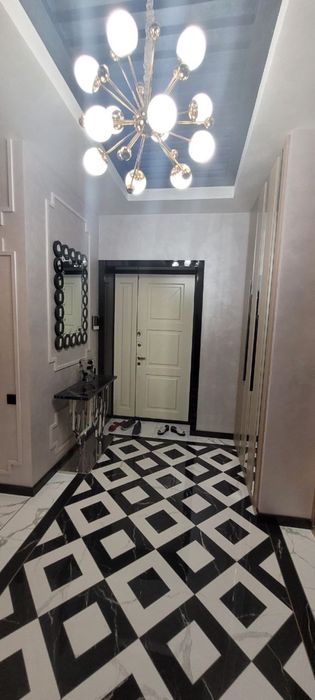 Golden House Novza 4-komn/7-8-etaji