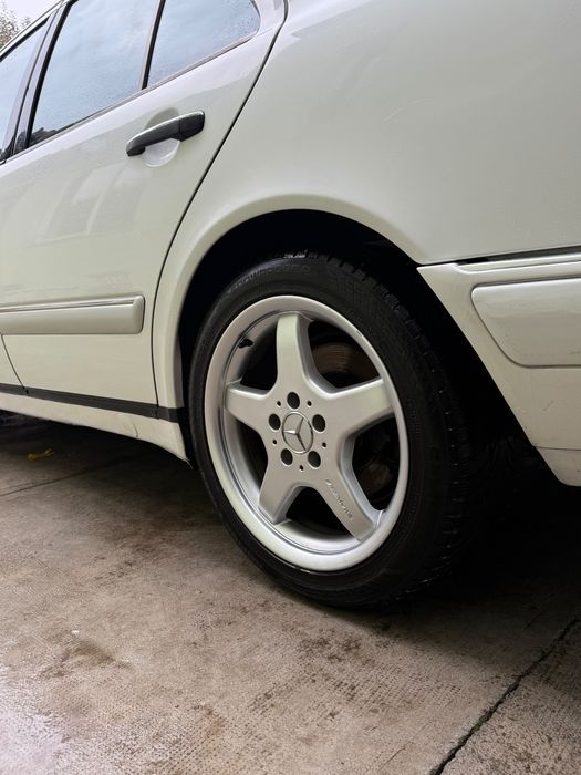 MERCEDES-BENZ E-Class 1997 — imagine 4