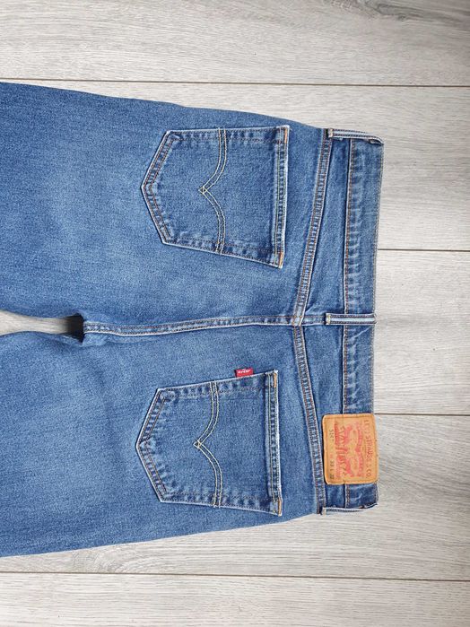Blugi LEVI'S 514 - Marime W33 L32 (Talie 89 cm)
