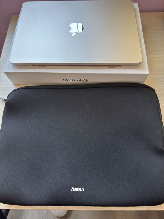 Apple MacBook Air 13" M5 (2026) /CPU 10/GPU 8/ Гаранция до 26.05.2028
