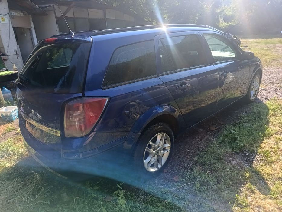 Опел Астра Х комби 1.7/101 НА ЧАСТИ!!!