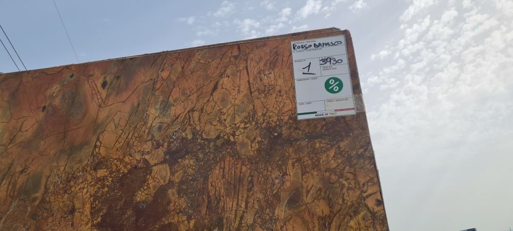 Marmura ,granit,scări blaturi pervaze