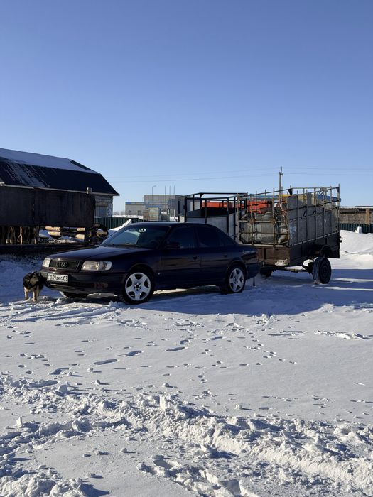 Продам прицеп легковой коневозка