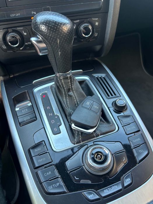 Vând audi a5 3.0 tdi an 2010
