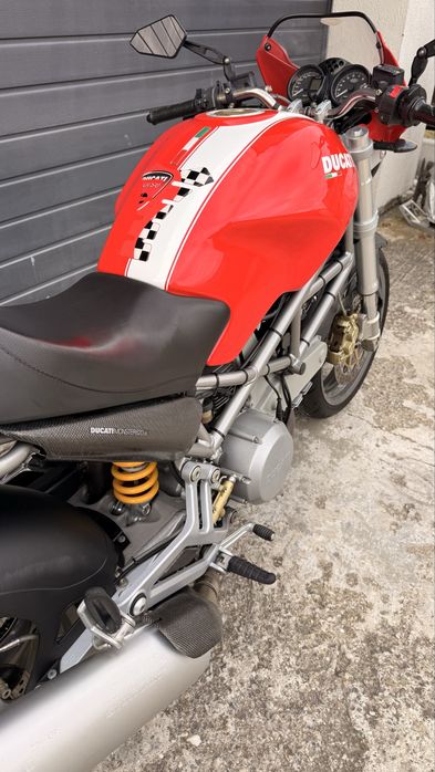Ducati Monster 620 ie 2004