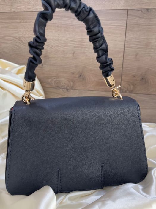 Женские сумки (новые)