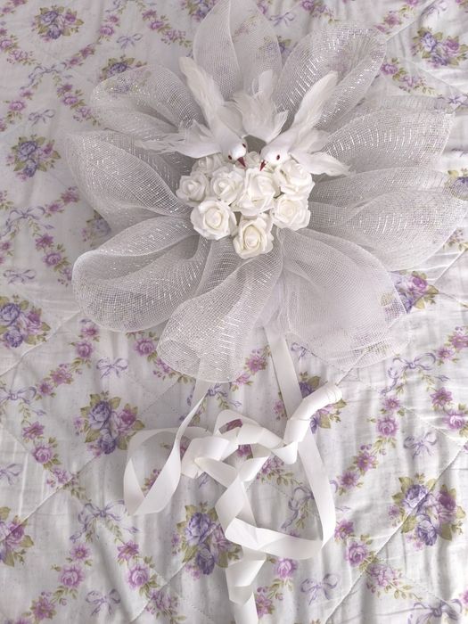 Сватбена украса за кола